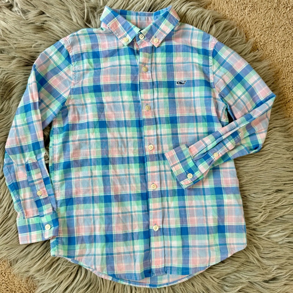 Boy vineyard vines button down shirt